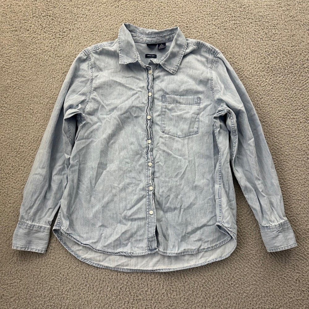 Gap Perfect Shirt Womens Large Petite Light Wash Organic Cotton Denim Chambray